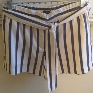 Vacation Season 🩳 Short sale🩳 Striped 4” Short